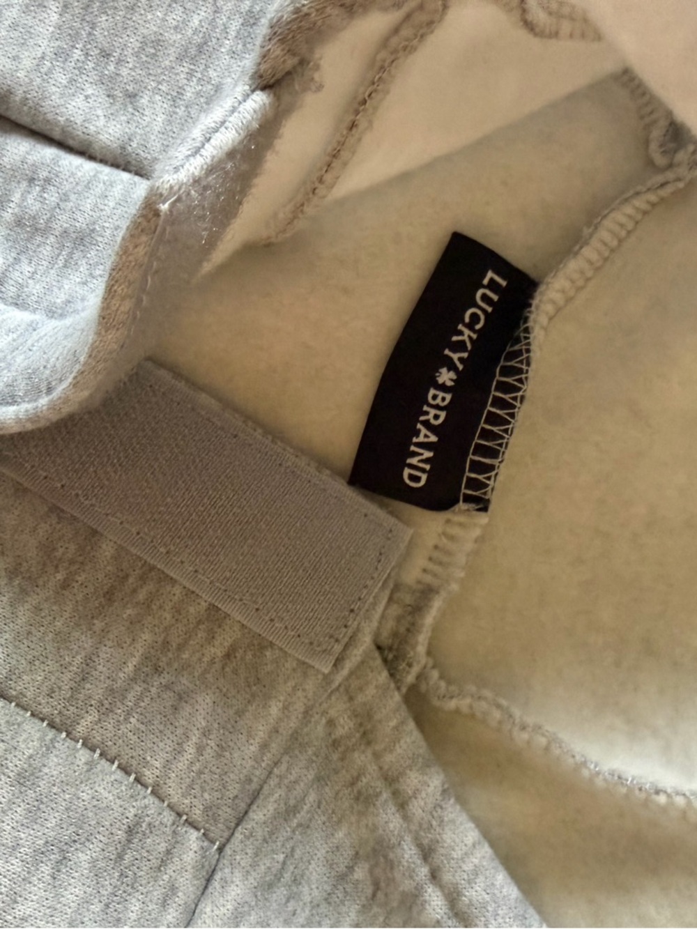 Lucky Brand Mountain Graphic Medium Dog Hoodie Gray - Picture 8 of 8